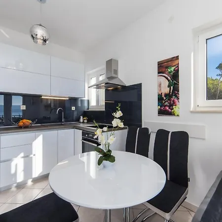 Apartment Tafra