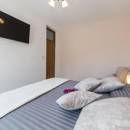 Apartment Tafra