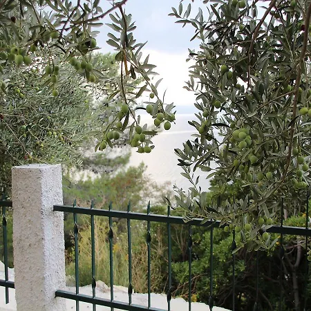 Tafra Apartamento