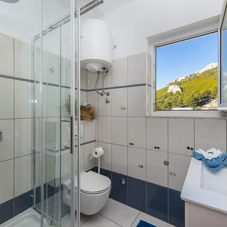 Tafra Apartamento